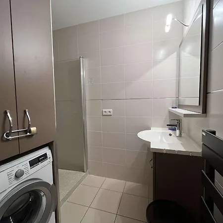 T3 Climatise Avec Vue Sur Et Acces Piscine - Fr-1-308-205 アパート *